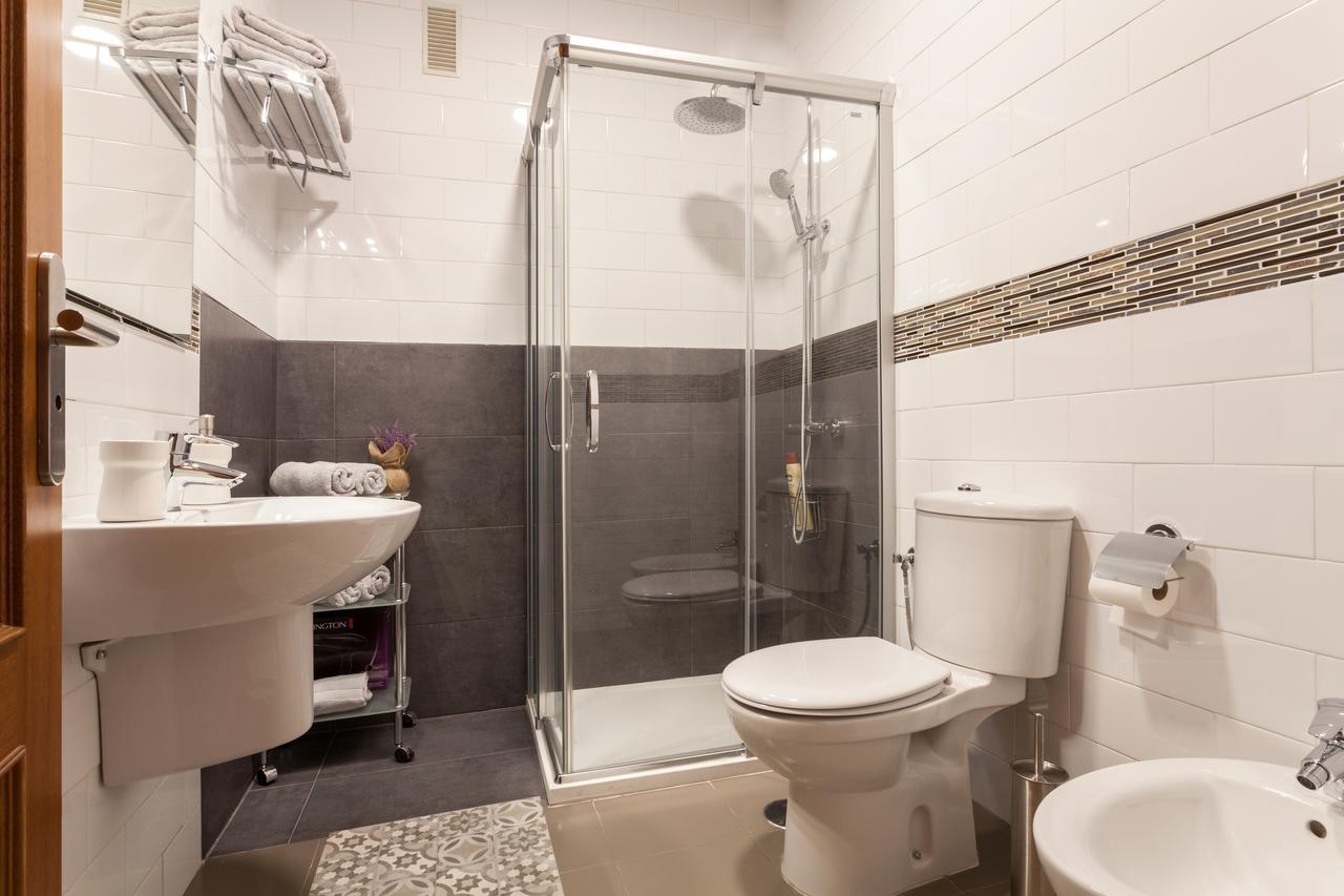 Dream Apartments Calle Zaragoza إشبيلية المظهر الخارجي الصورة